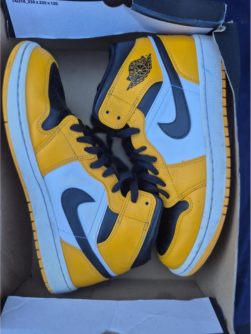 Air Jordan 1 Mid Yellow Black White "Taxis" Size 9.5 Mens